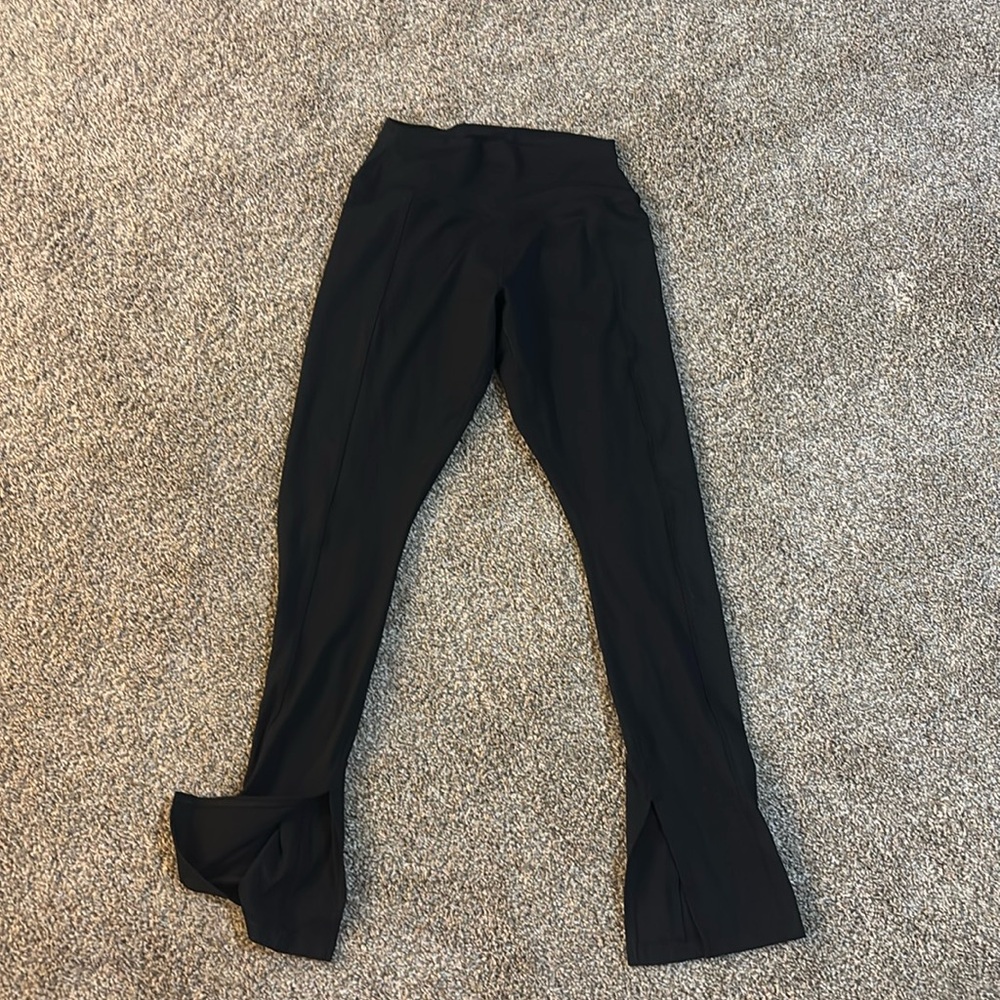 NWOT NIKE WORKOUT PANTS/LEGGINGS